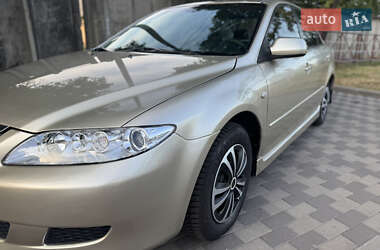 Седан Mazda 6 2004 в 