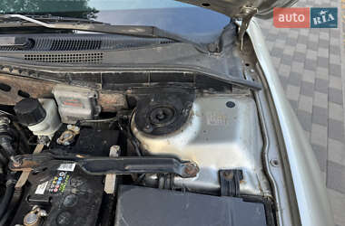 Седан Mazda 6 2004 в 