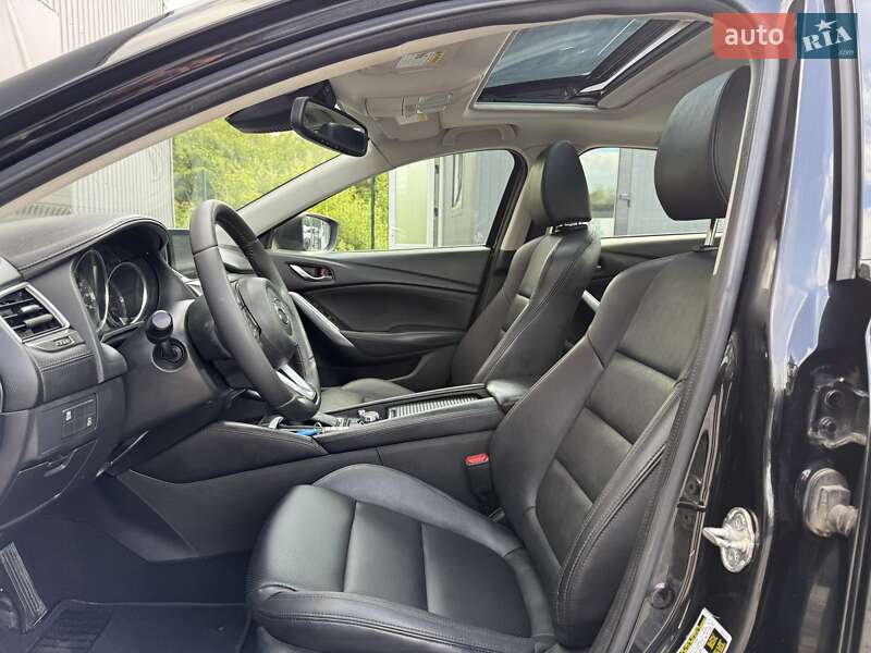 Седан Mazda 6 2017 в Львове