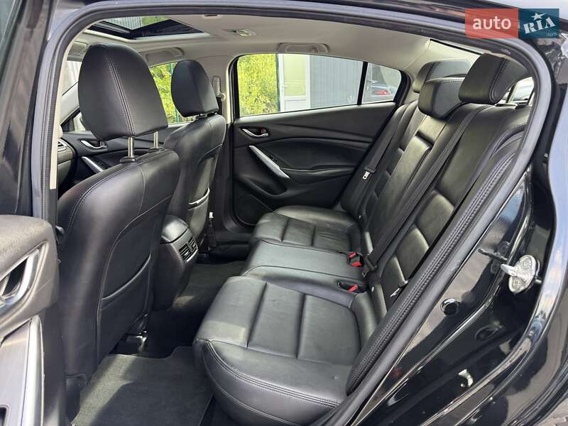 Седан Mazda 6 2017 в Львове