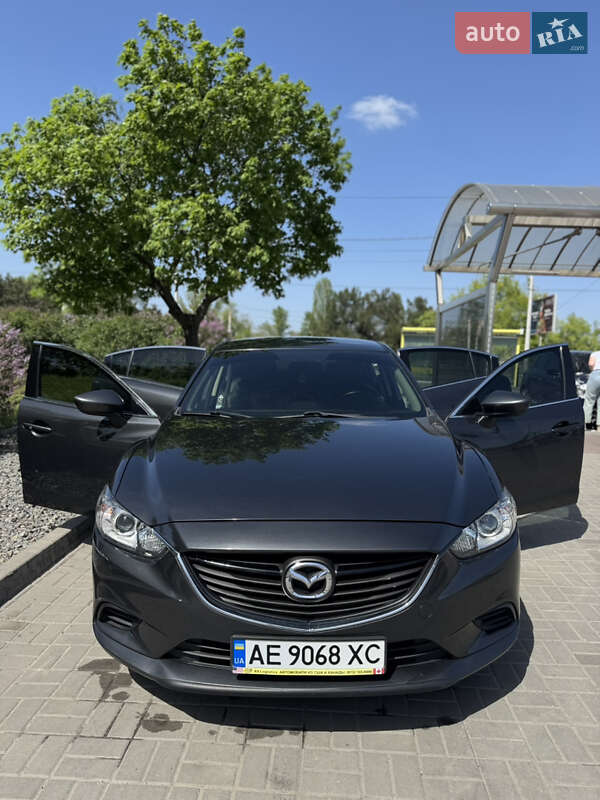 Седан Mazda 6 2013 в Днепре