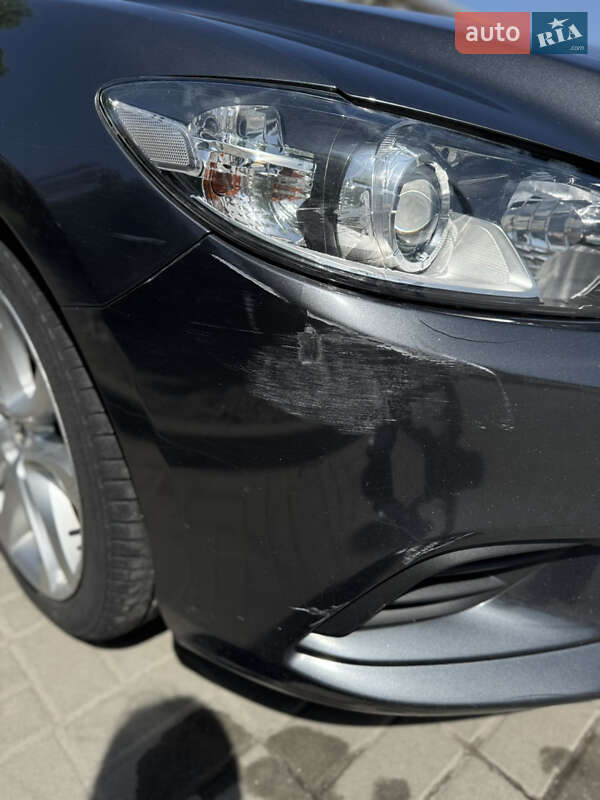 Седан Mazda 6 2013 в Днепре