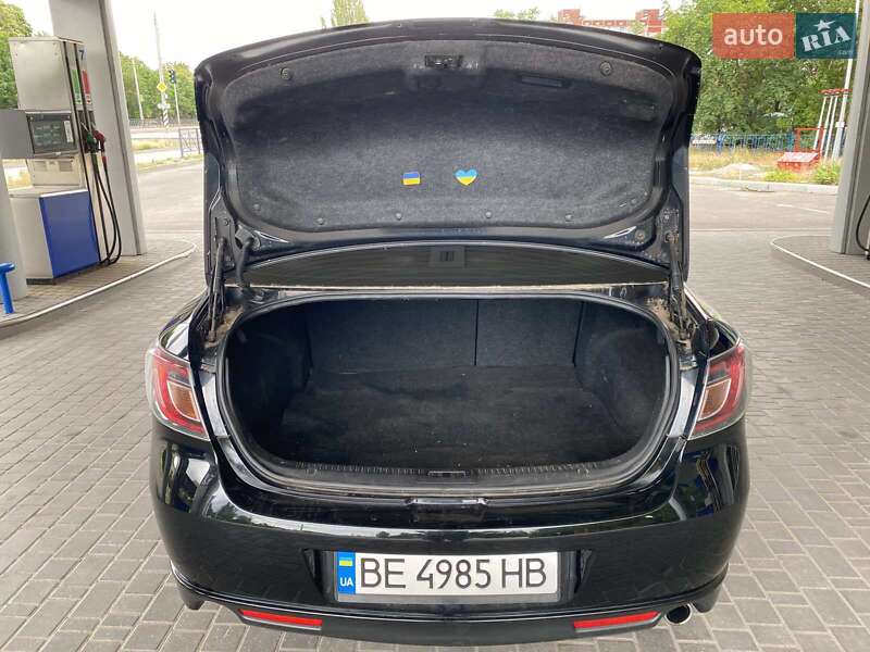 Седан Mazda 6 2009 в Николаеве