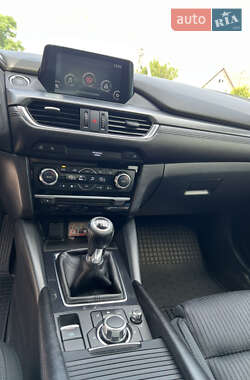 Седан Mazda 6 2016 в 