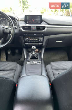 Седан Mazda 6 2016 в 