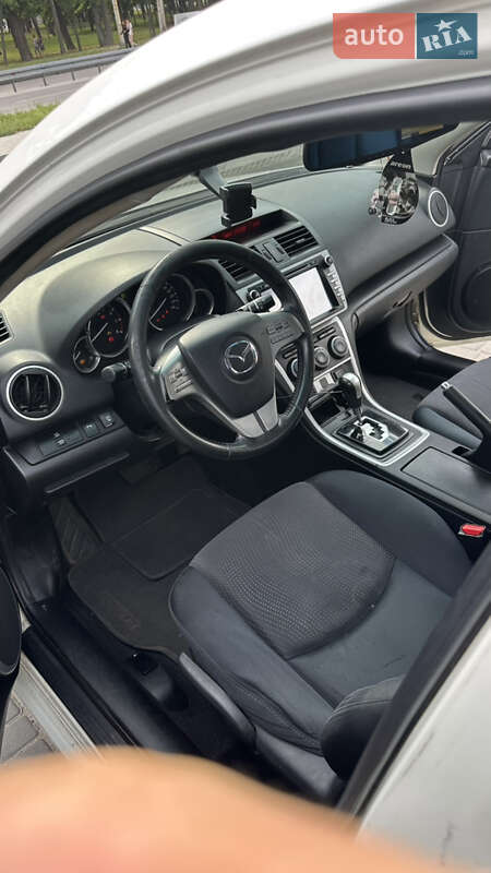 Седан Mazda 6 2008 в Днепре