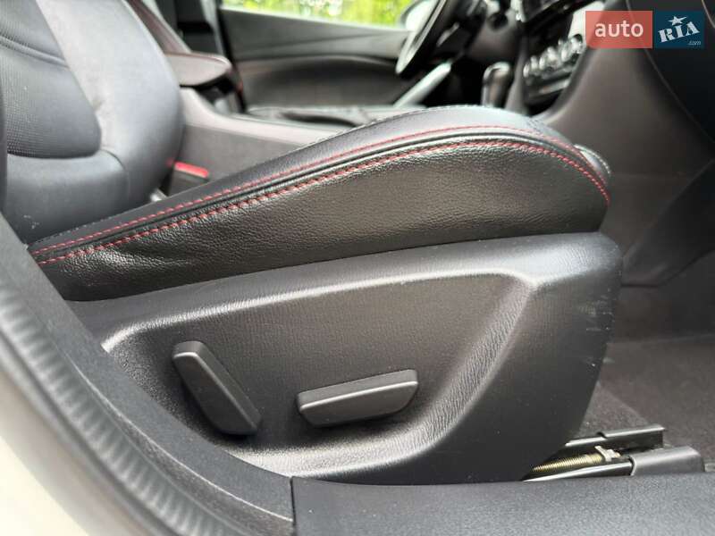Универсал Mazda 6 2013 в Луцке