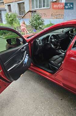 Седан Mazda 6 2014 в 