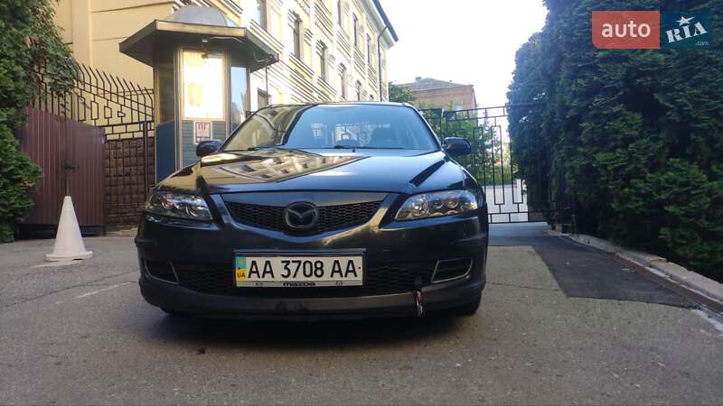 Седан Mazda 6 2006 в Киеве