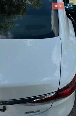Седан Mazda 6 2015 в 