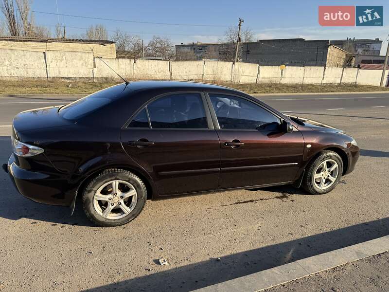 Седан Mazda 6 2005 в Вознесенске