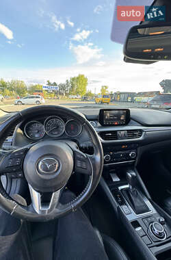 Седан Mazda 6 2016 в 