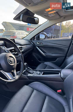 Седан Mazda 6 2016 в 