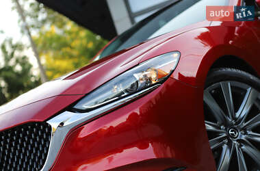 Седан Mazda 6 2018 в 