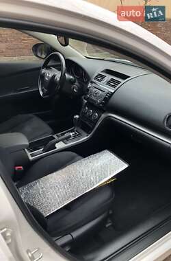 Седан Mazda 6 2012 в 