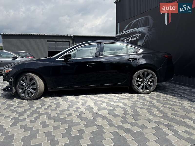 Седан Mazda 6 2018 в Львове