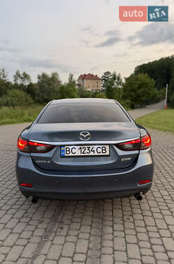 Седан Mazda 6 2015 в 