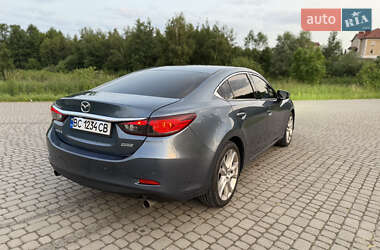 Седан Mazda 6 2015 в 
