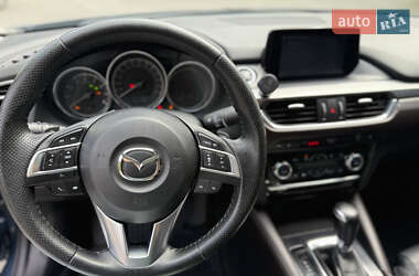 Седан Mazda 6 2015 в Киеве