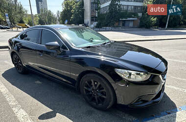 Седан Mazda 6 2015 в Днепре