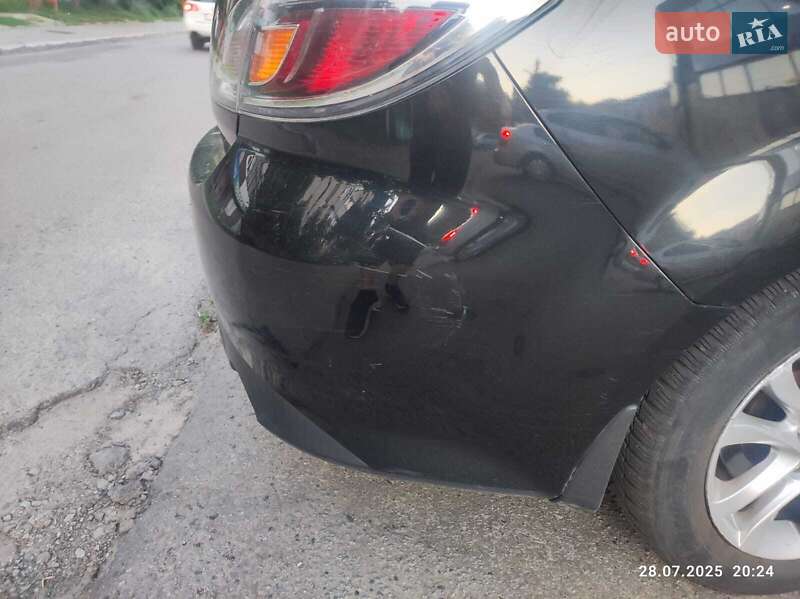 Седан Mazda 6 2011 в Харькове