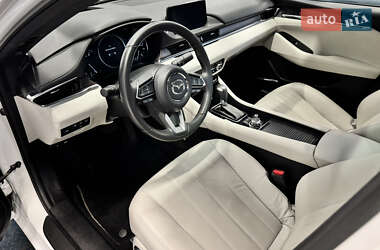 Седан Mazda 6 2019 в 