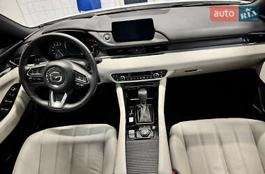 Седан Mazda 6 2019 в 