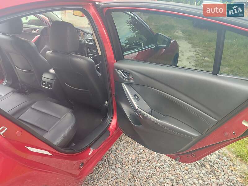Седан Mazda 6 2016 в Львове