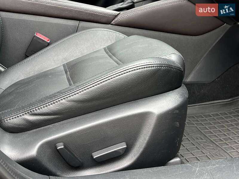 Седан Mazda 6 2015 в Львове