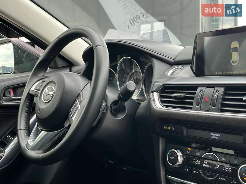 Седан Mazda 6 2015 в Львове