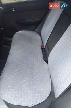Лифтбек Mazda 6 2004 в 