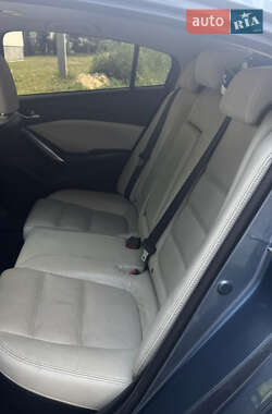 Седан Mazda 6 2014 в 