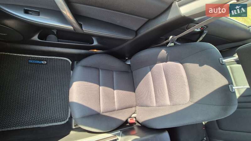Лифтбек Mazda 6 2006 в Ровно