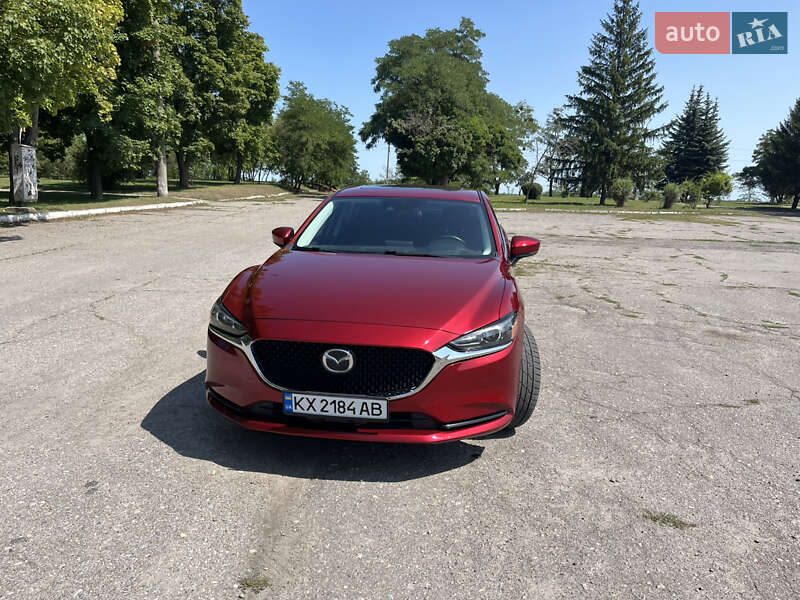 Седан Mazda 6 2018 в Чугуеве