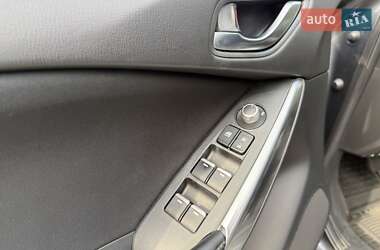 Седан Mazda 6 2016 в 