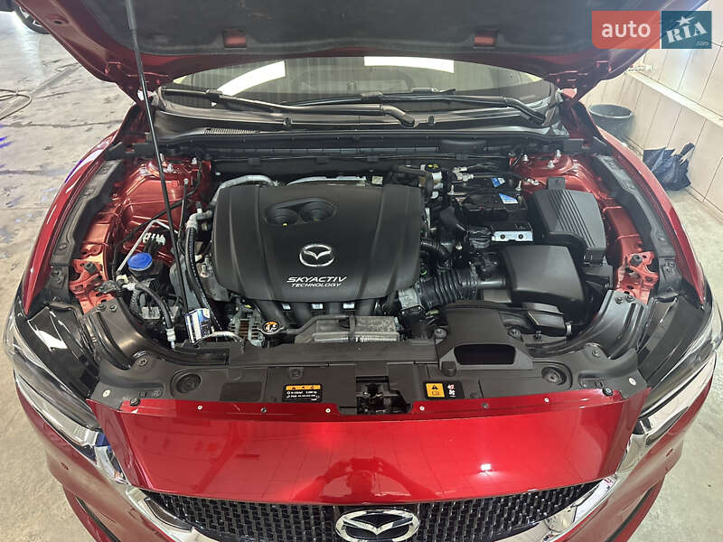 Седан Mazda 6 2018 в Львове