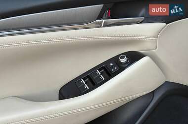 Седан Mazda 6 2019 в 