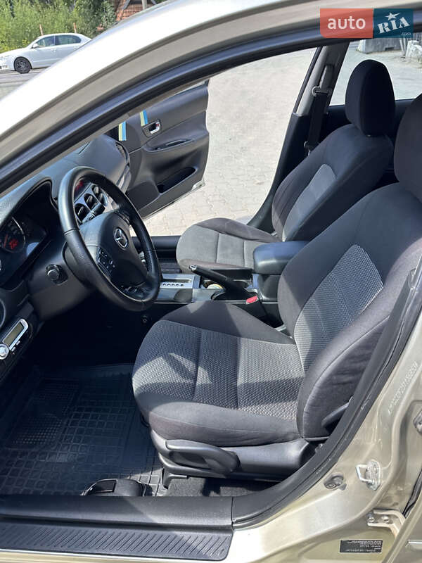 Седан Mazda 6 2005 в Ивано-Франковске