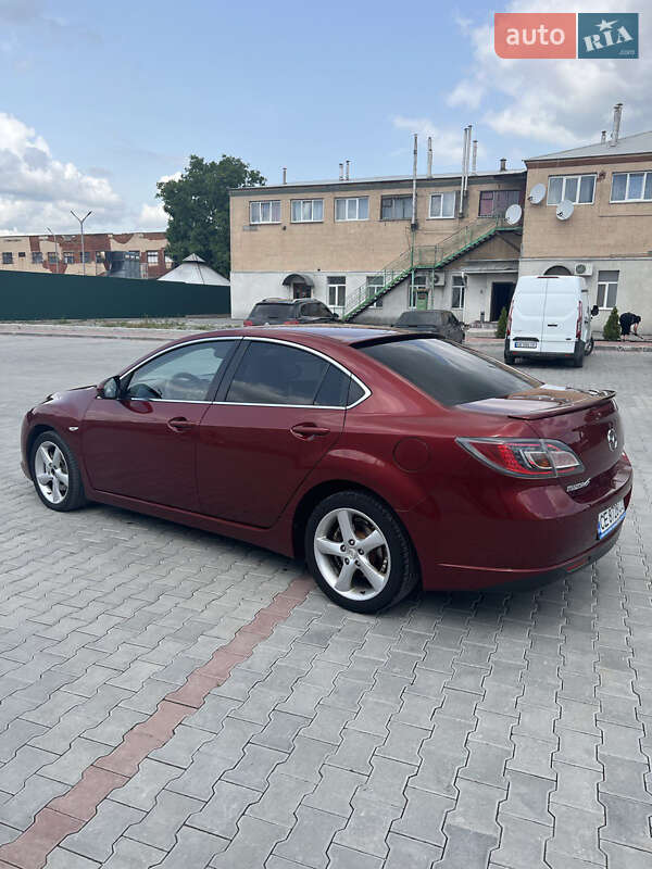 Седан Mazda 6 2008 в Черновцах