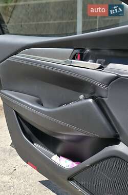 Универсал Mazda 6 2022 в 