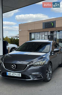 Седан Mazda 6 2015 в 