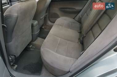 Седан Mazda 6 2003 в Черновцах