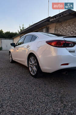Седан Mazda 6 2015 в Кривом Роге