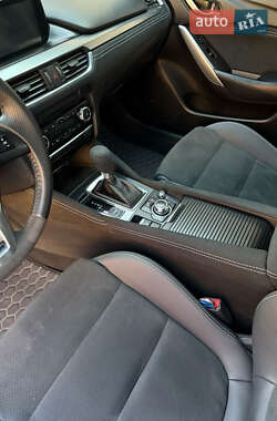 Седан Mazda 6 2015 в 