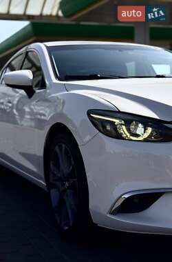 Седан Mazda 6 2014 в 