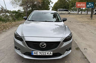 Седан Mazda 6 2014 в Днепре