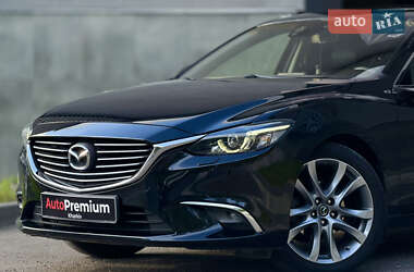 Седан Mazda 6 2015 в 