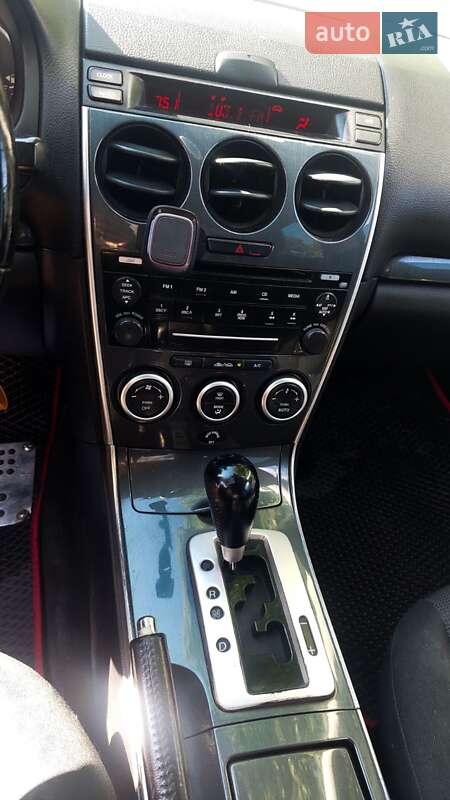 Лифтбек Mazda 6 2006 в Киеве