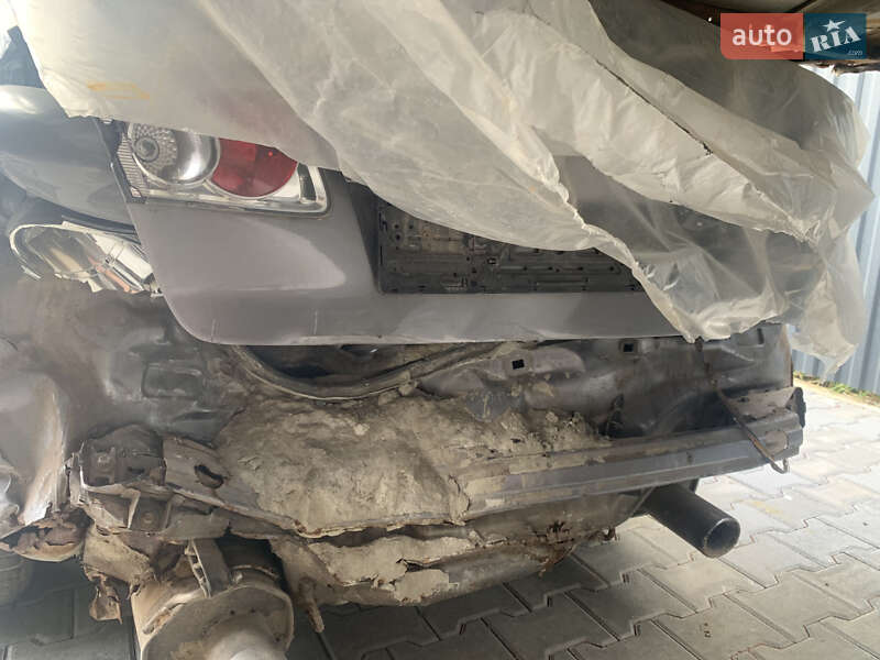 Седан Mazda 6 2002 в Ужгороді