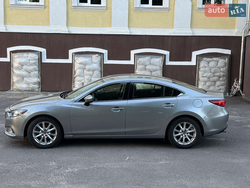 Седан Mazda 6 2014 в Чернигове